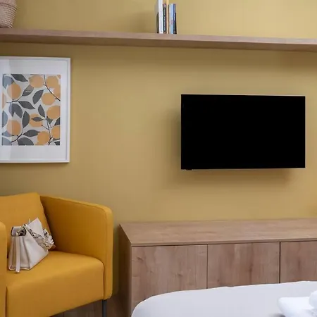 Citrus Home- στούντιο με θέα στο κέντρο της πόλης Appartement
